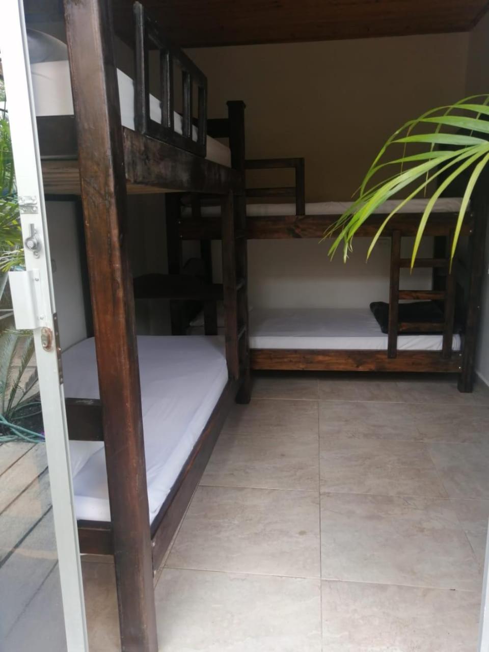 Hostal Hilltop Zapzurro Luaran gambar